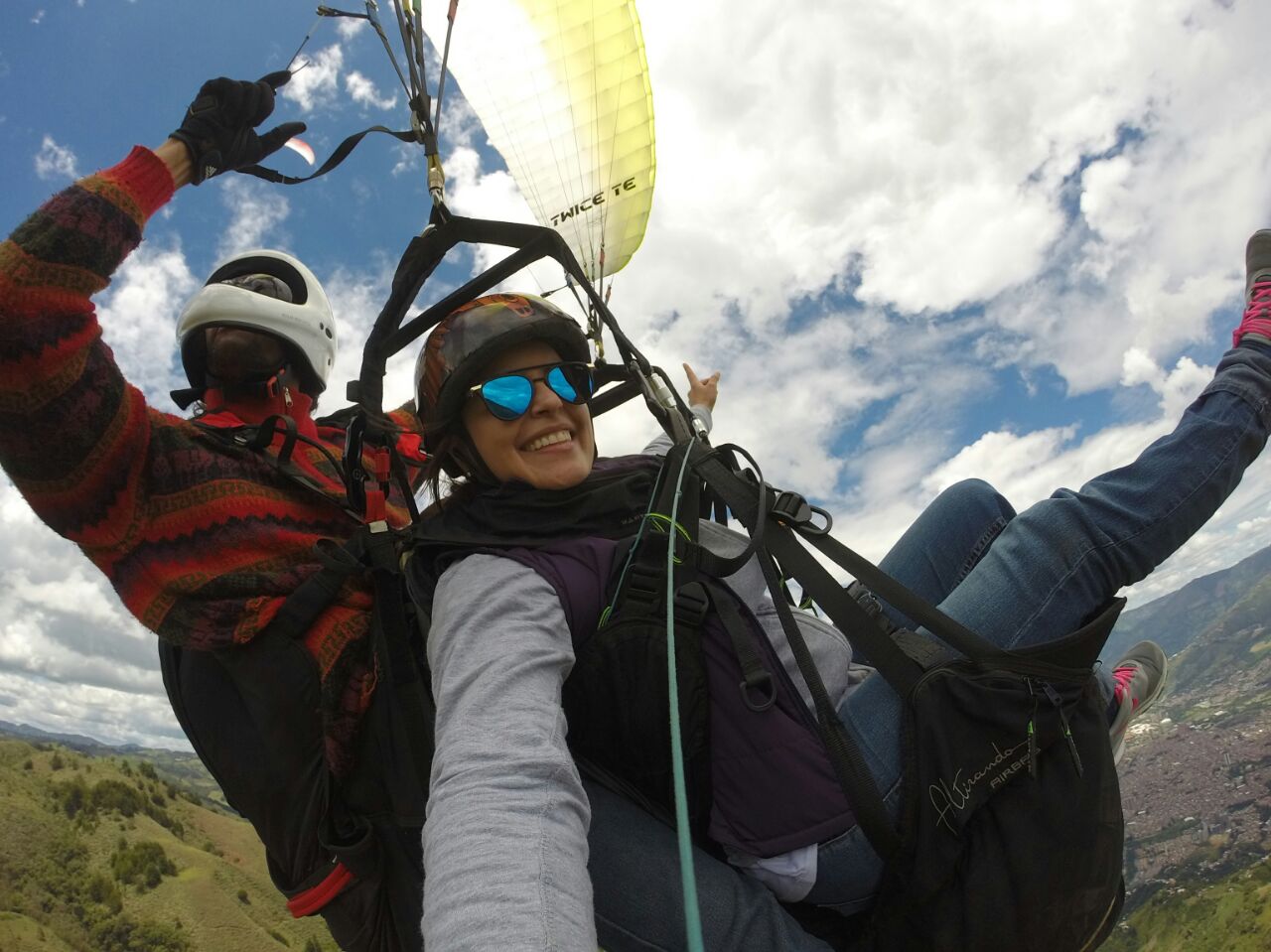 Vuelo biplaza en el aire en San Félix